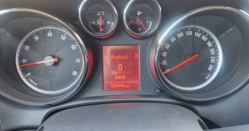Opel Astra cena 32900 przebieg: 128444, rok produkcji 2013 z Gniezno małe 466